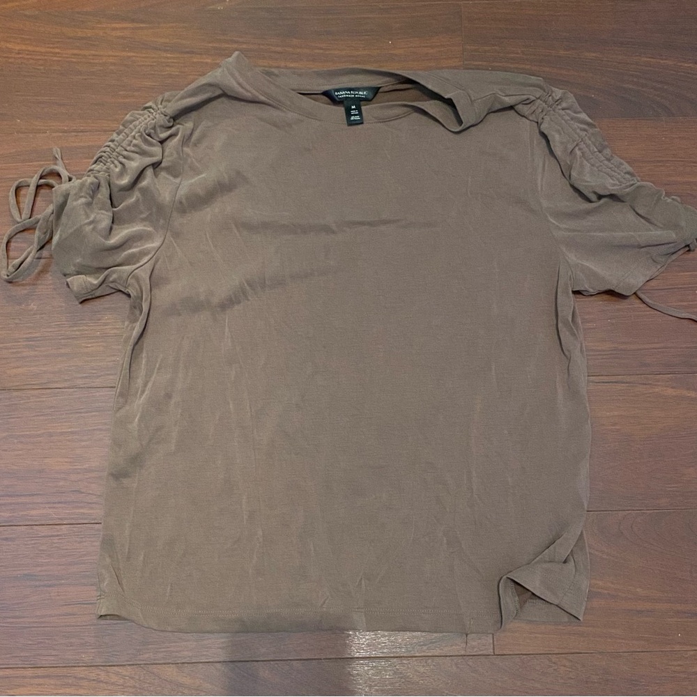 Women’s Brown T-Shirt